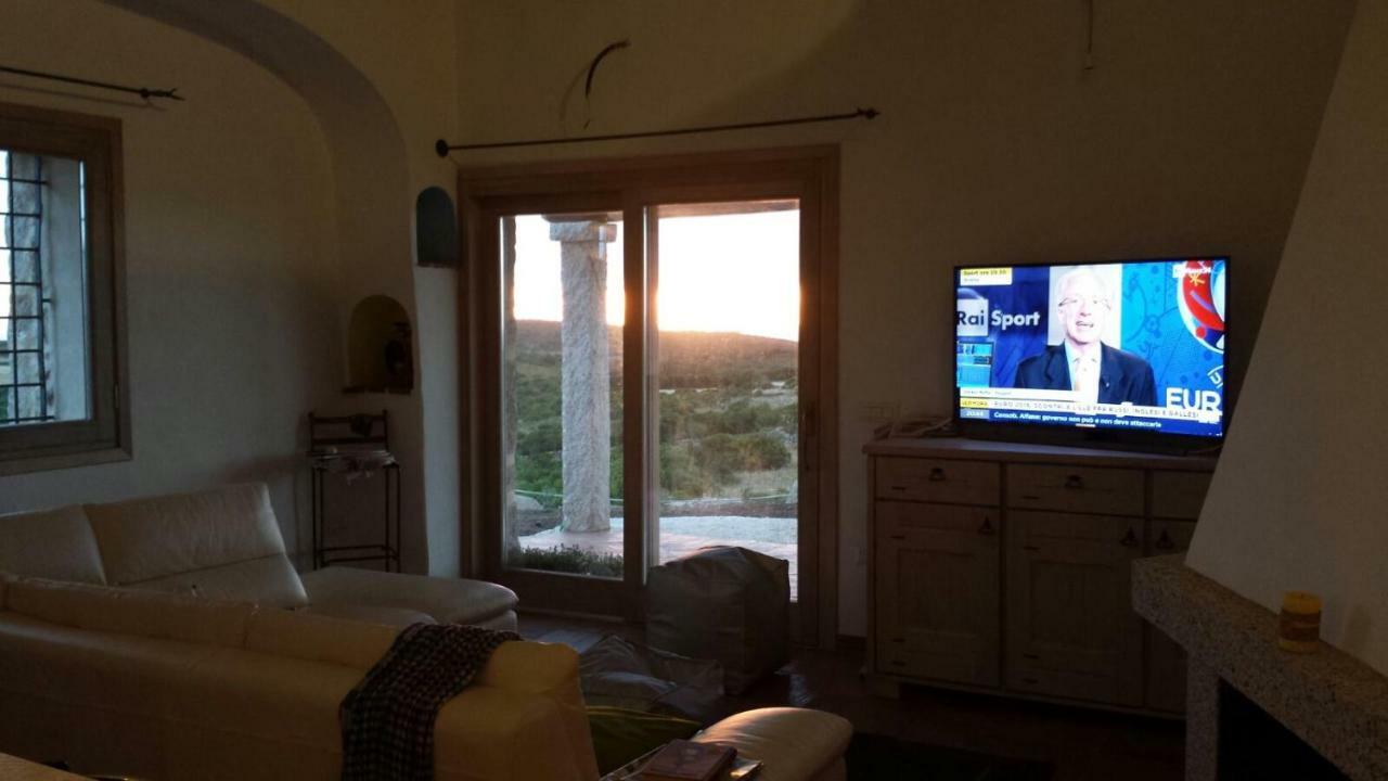 Stazzo Serafini Villa Rena Majore Buitenkant foto
